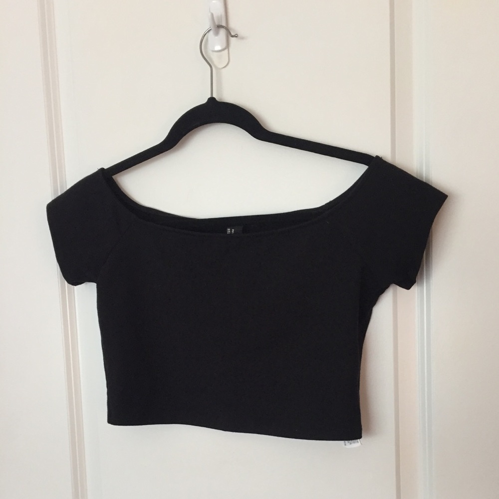 Forever 21 Bare Shoulder Crop Top